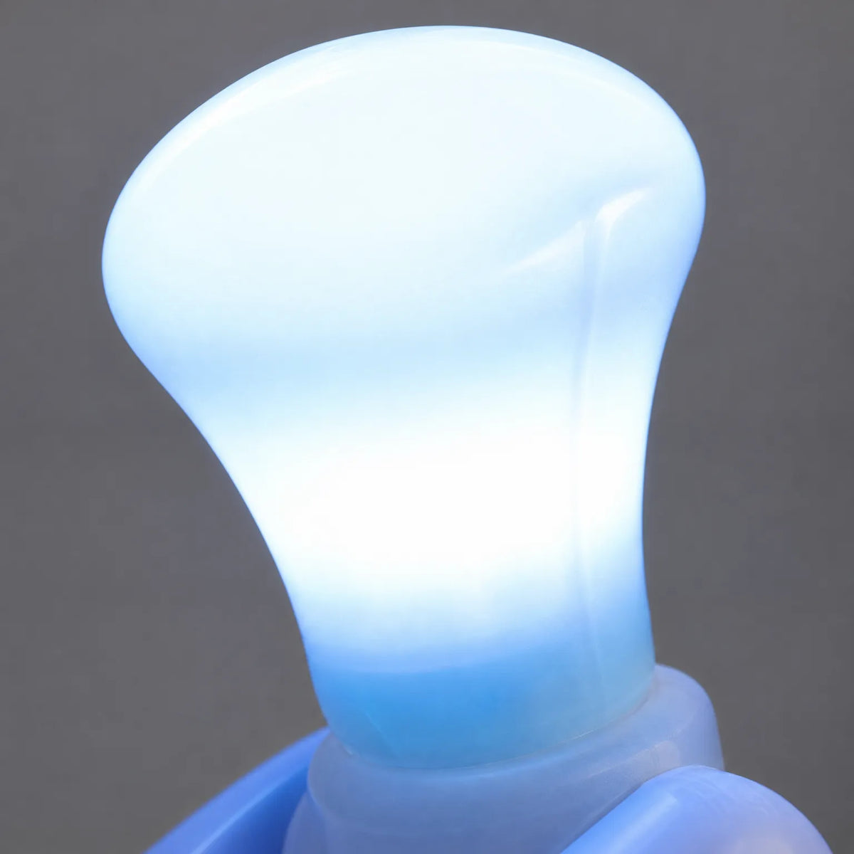 Gleamix  - Battery Operated Wall Light Illuminating Dark Cupboards