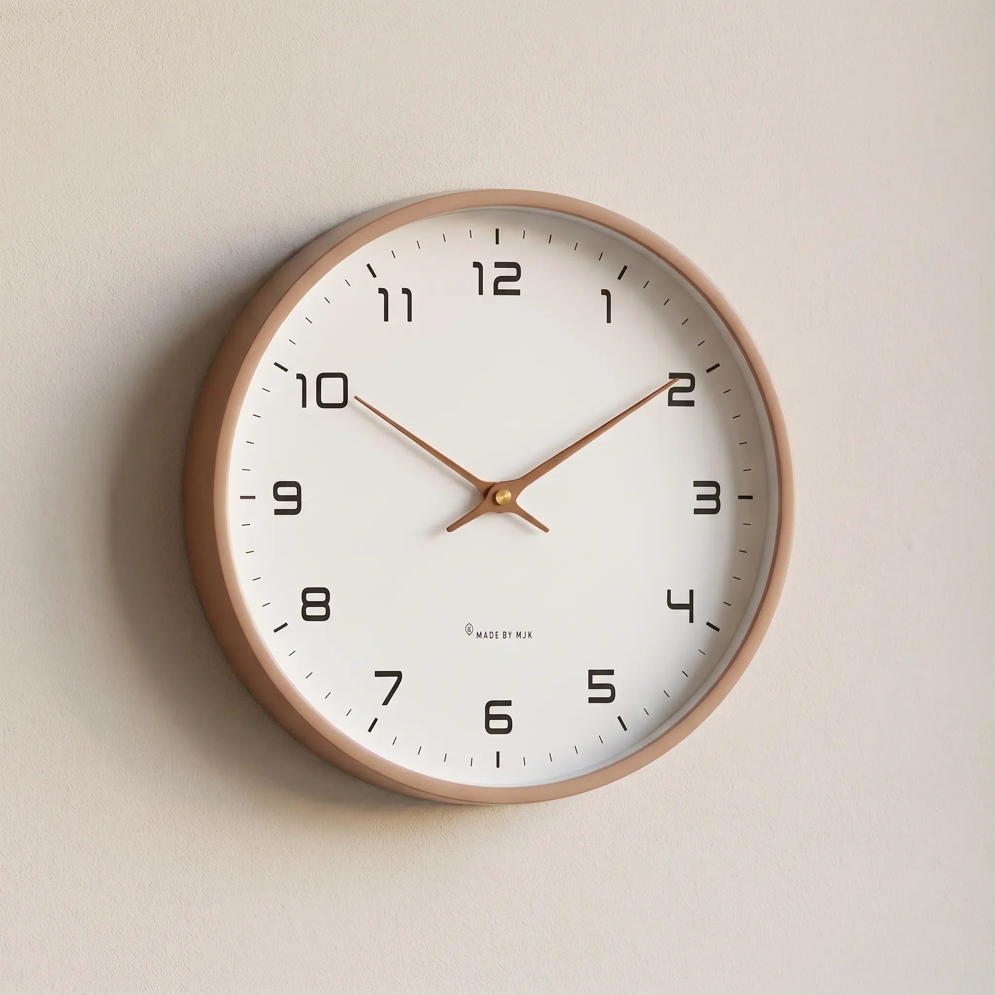 Lymna - Round And Minimalist Silent Wall Clock Quick Time Reading