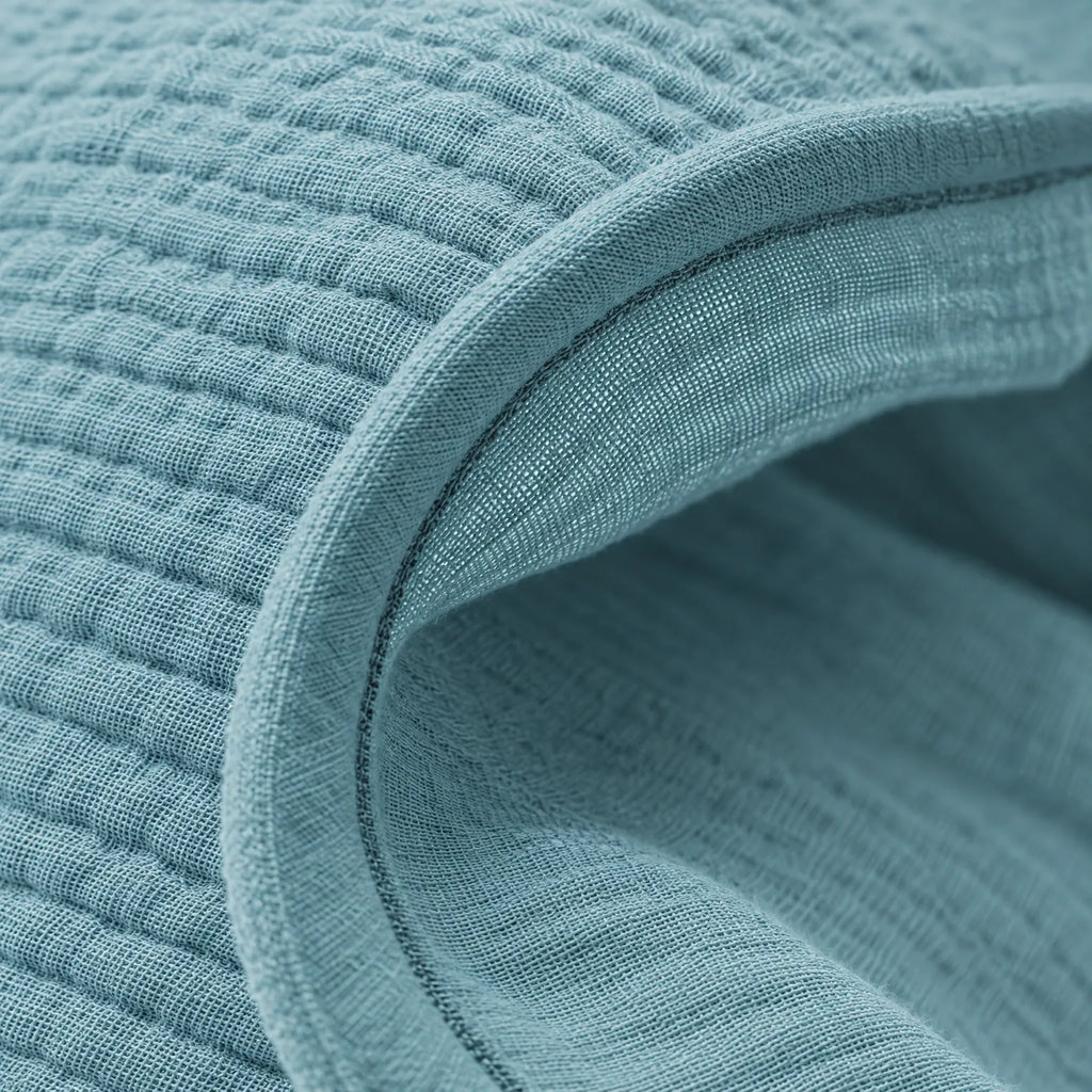 Nursia  - Breathable Breastfeeding Cover Providing Privacy While Nursing