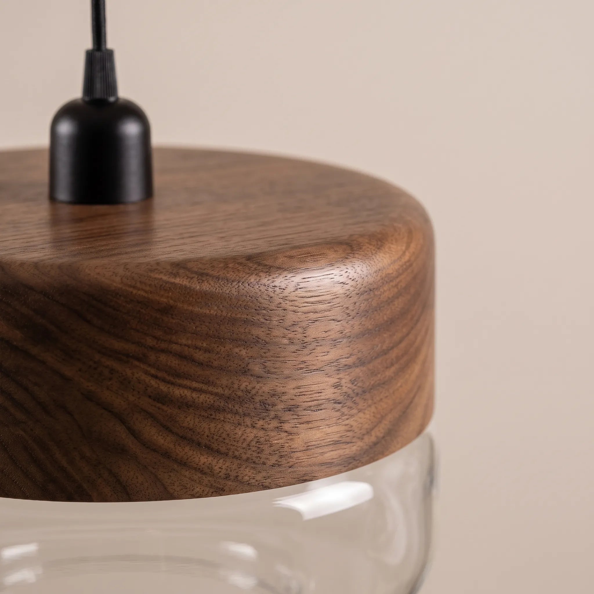 Vimmera - Minimalist Scandinavian Designed Pendant Light Lighting Over Dining Table