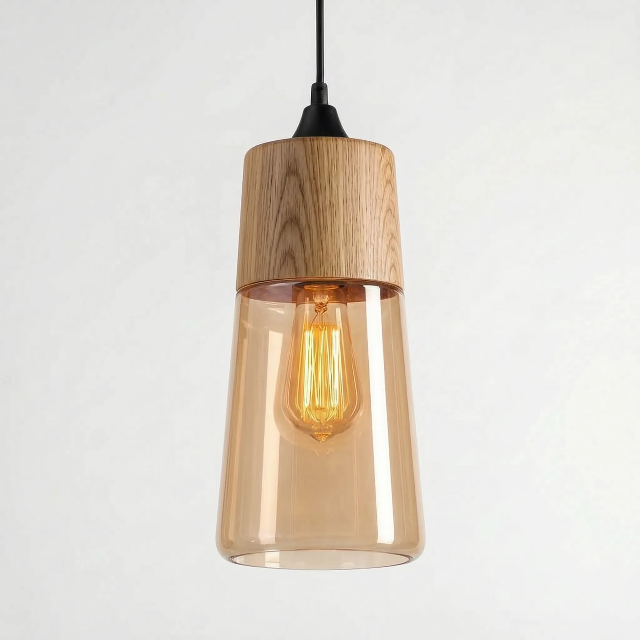 Vimmera - Minimalist Scandinavian Designed Pendant Light Lighting Over Dining Table